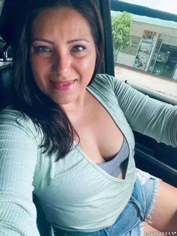 Marcela Profile image 2