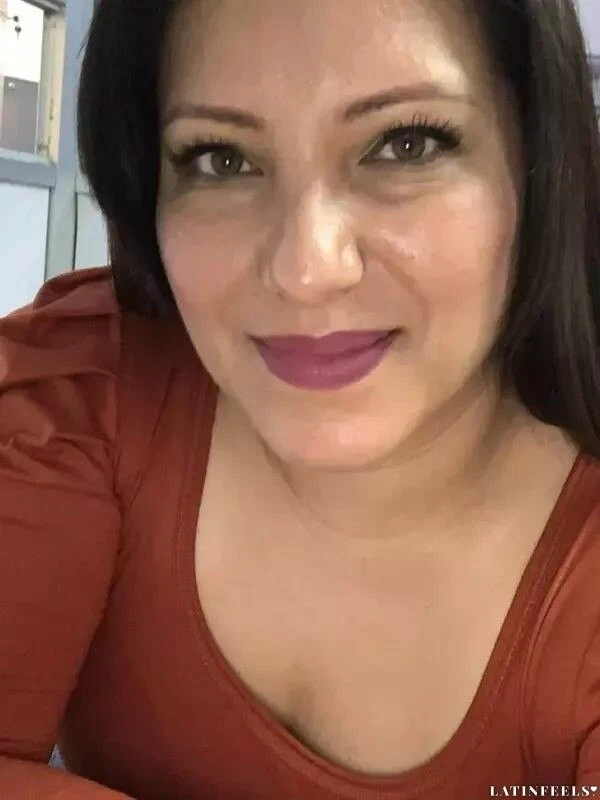 Marcela Profile image 1