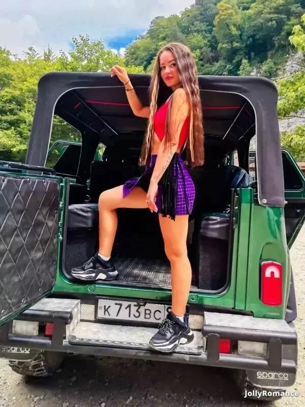 Ekaterina Profile image 5