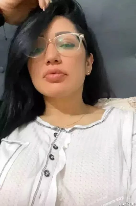 Estefania Profile image 4