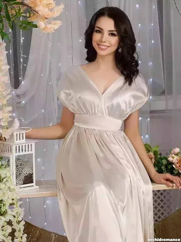 Zhanna Profile image 1