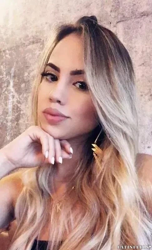 Viviana Profile image 4