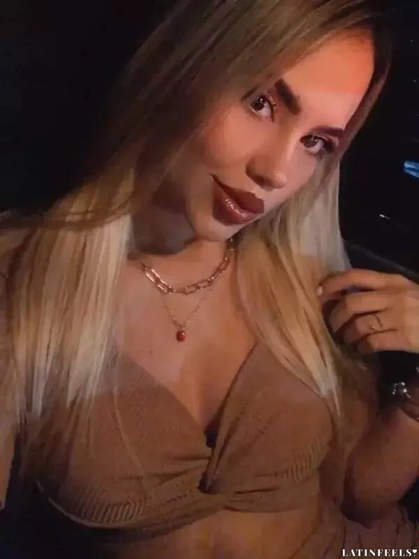 Viviana Profile image 5