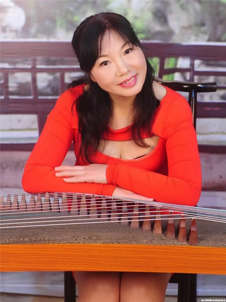 Caroline Profile image 6