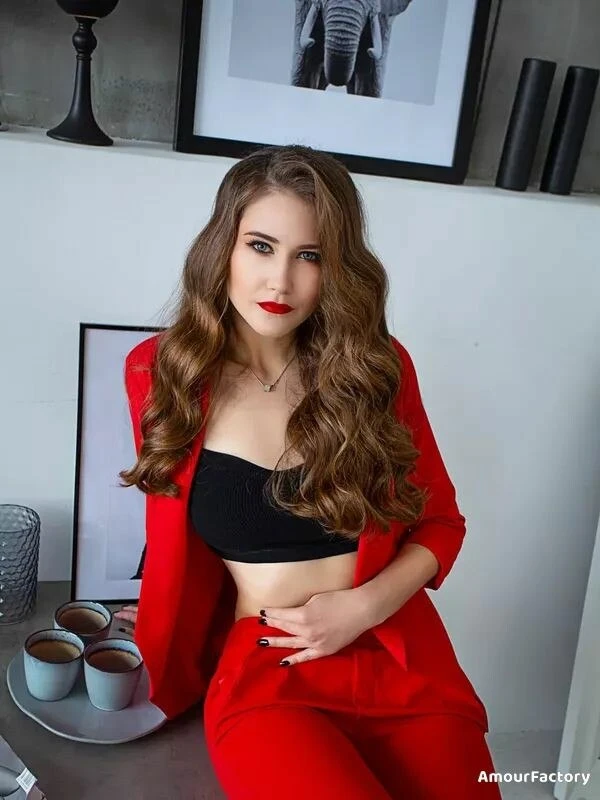 Karina Profile image 1