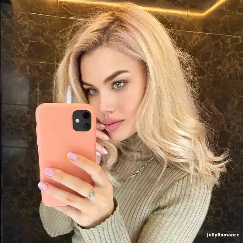 Christina Profile image 4