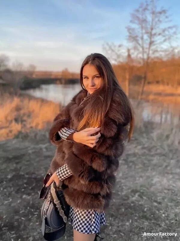 Yuliya Profile image 3