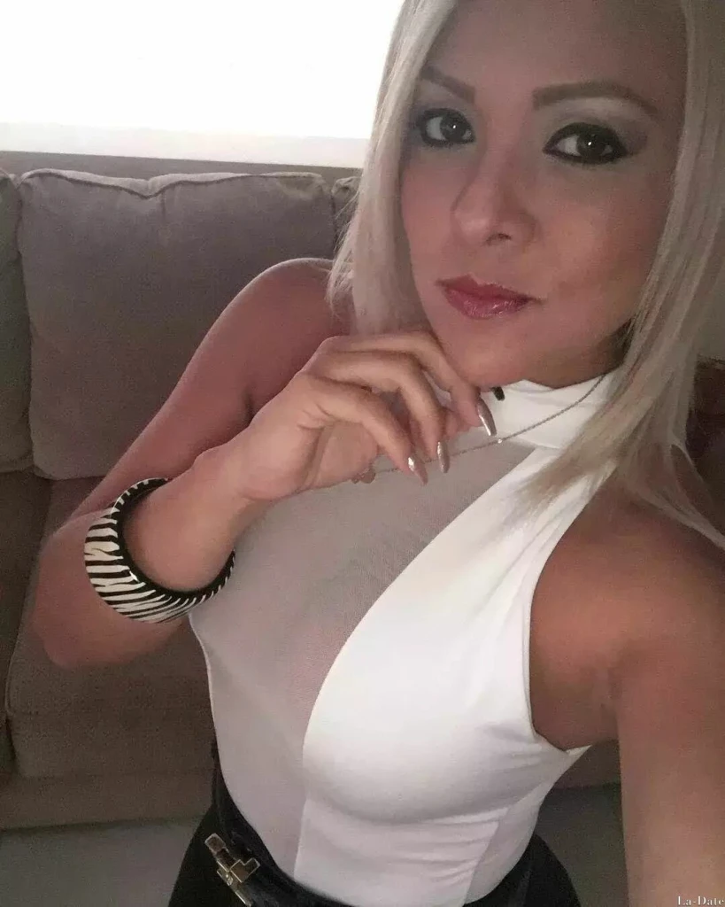 Katherine Profile image 6