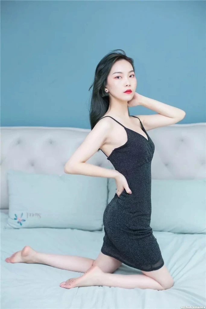 Yuanzhou Profile image 2