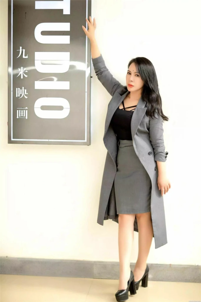 Candy Profile image 1