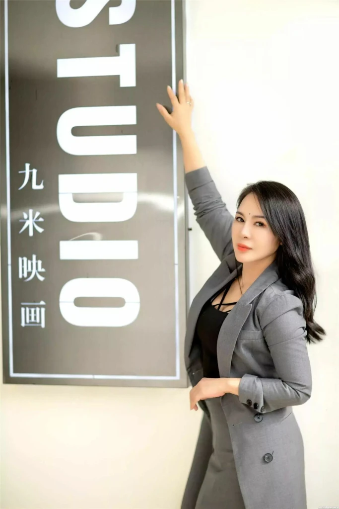 Candy Profile image 3