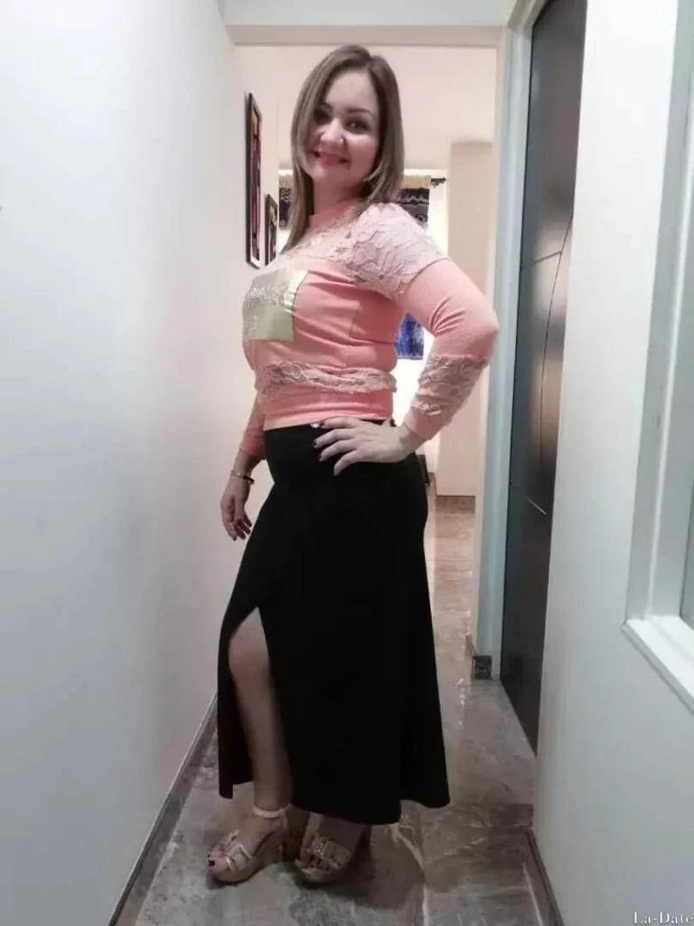 Maria Profile image 1