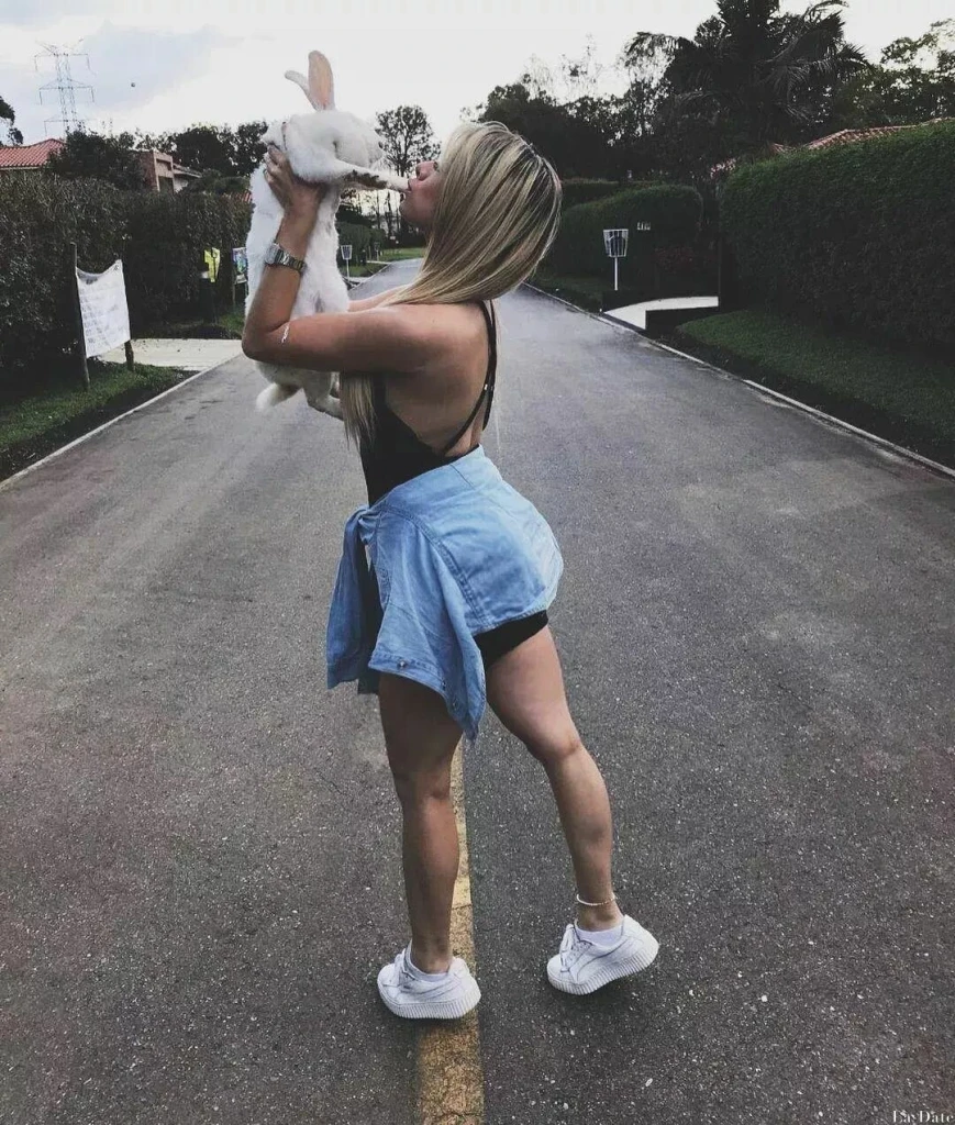 Yohana Profile image 4