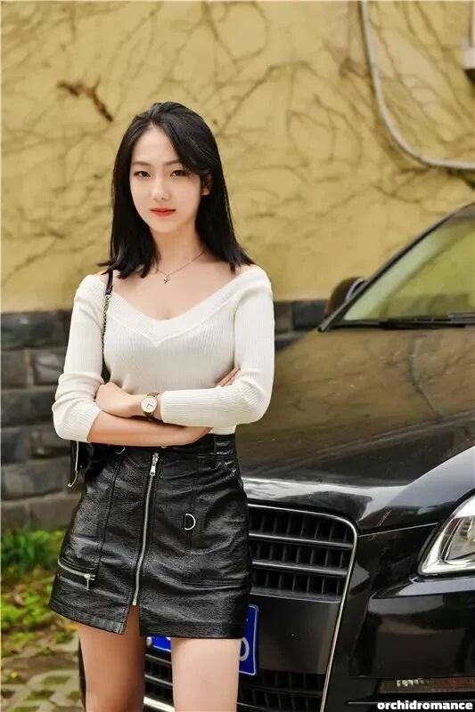 Rongrong Profile image 2