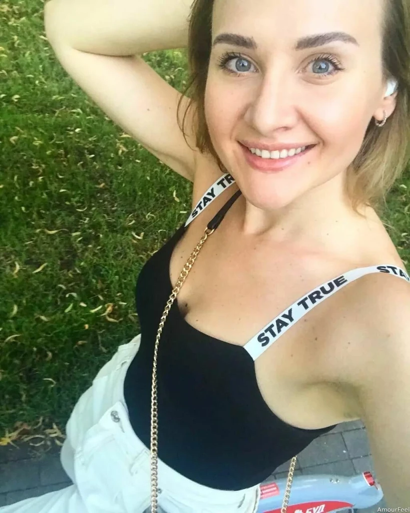 Yaroslava Profile image 2