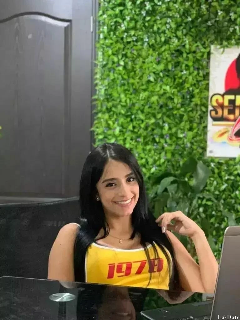 Naudeth Profile image 3