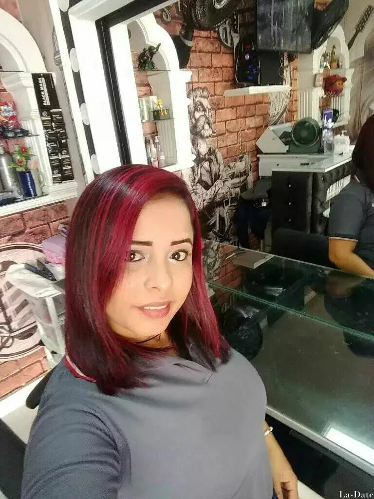 Alena Profile image 5