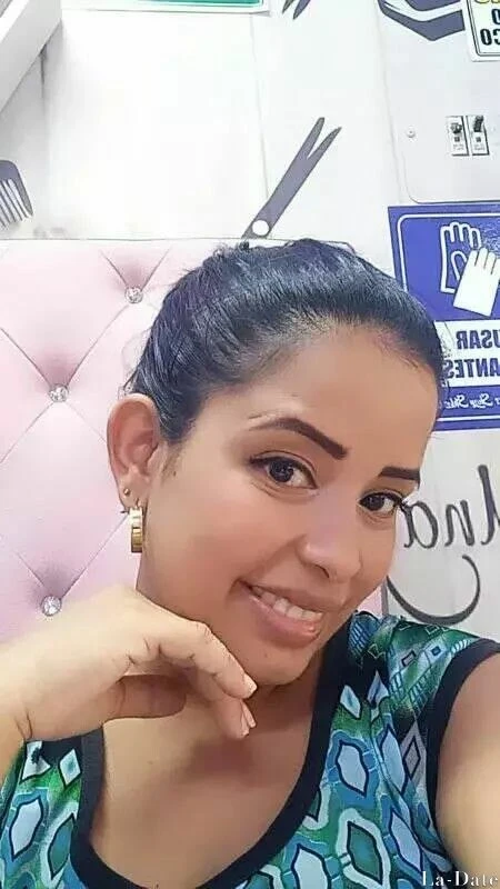 Alena Profile image 1