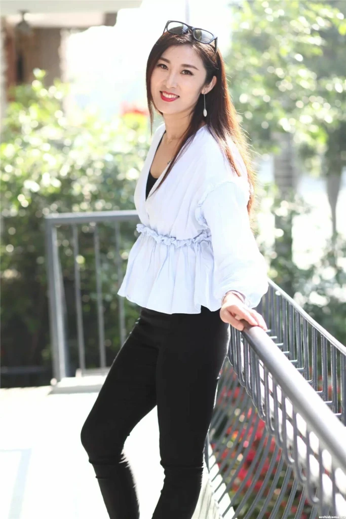 Hua Profile image 4