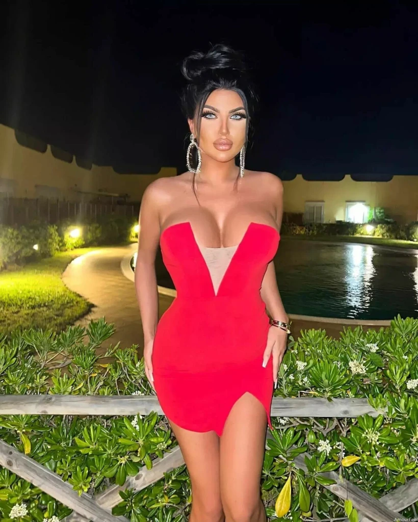 Daniela Profile image 3