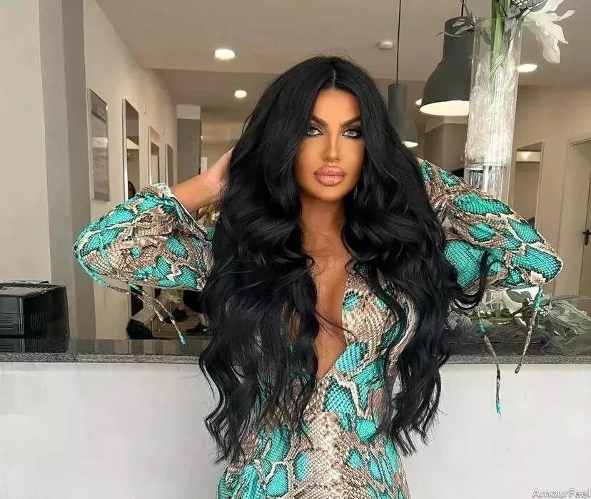 Daniela Profile image 4