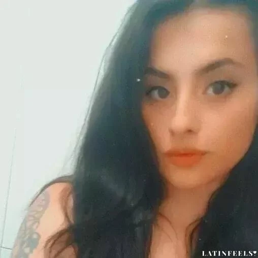 Adriana Profile image 3