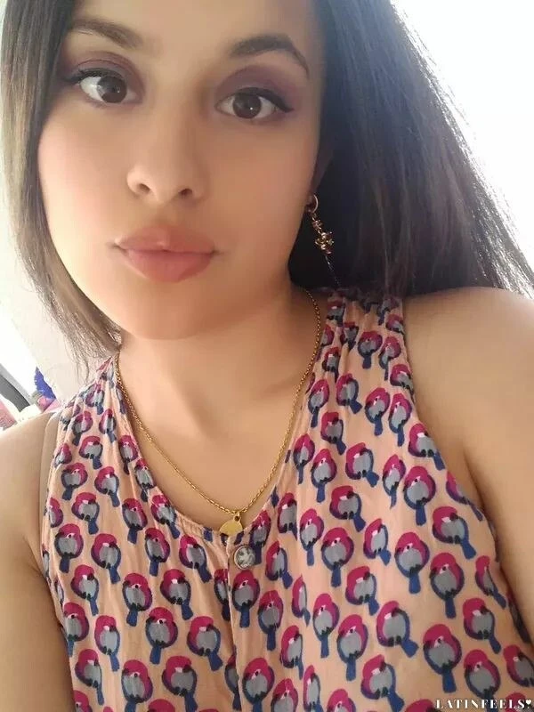 Adriana Profile image 2