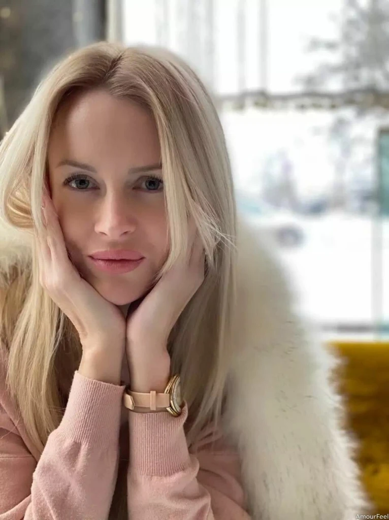 Oksana Profile image 3