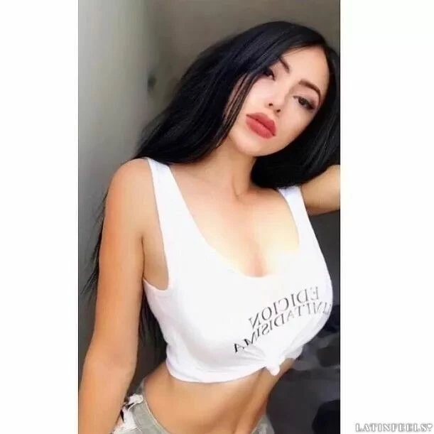 Camila Profile image 4