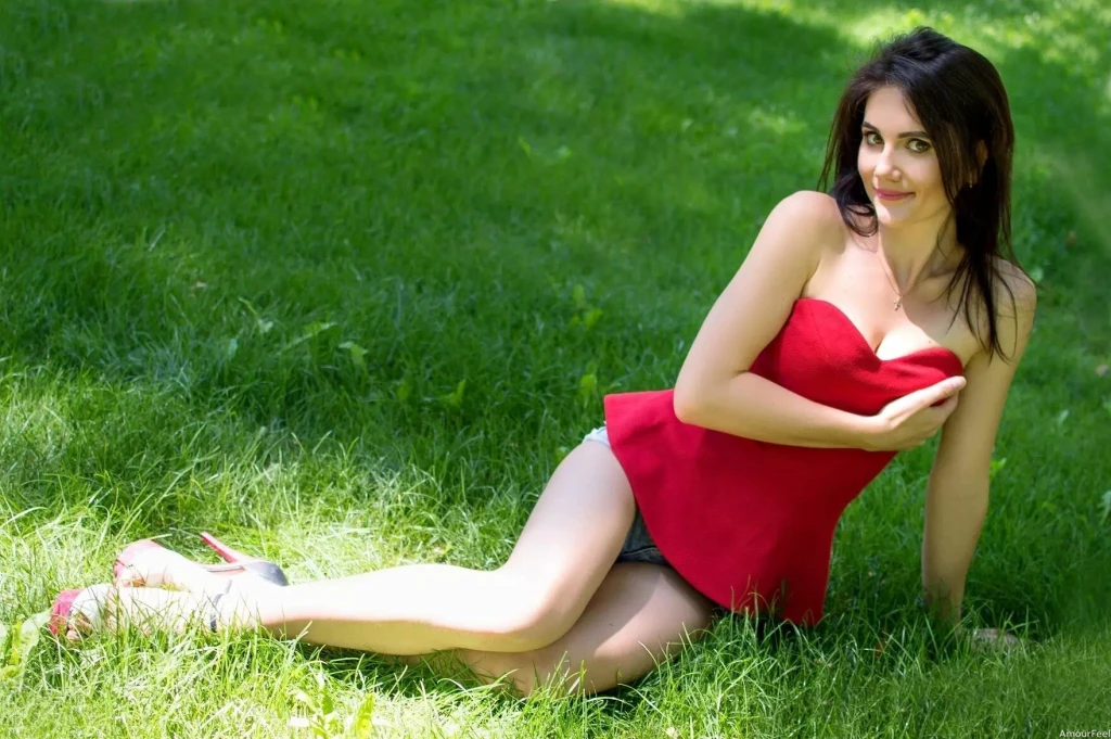 Olena Profile image 6