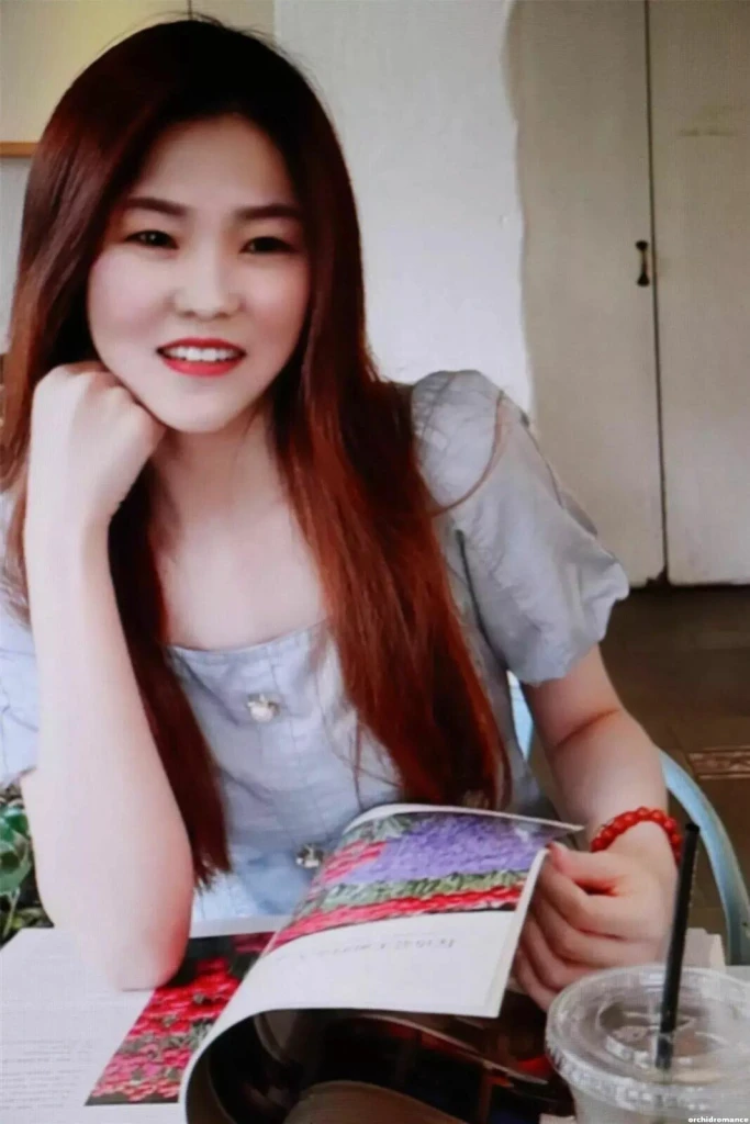 Minling Profile image 4