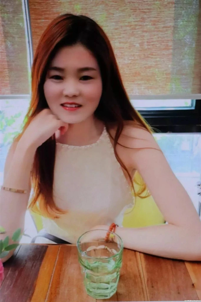 Minling Profile image 2