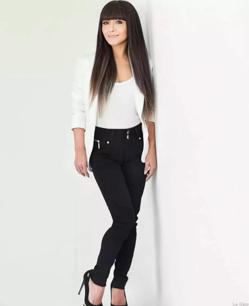 Amanda Profile image 4