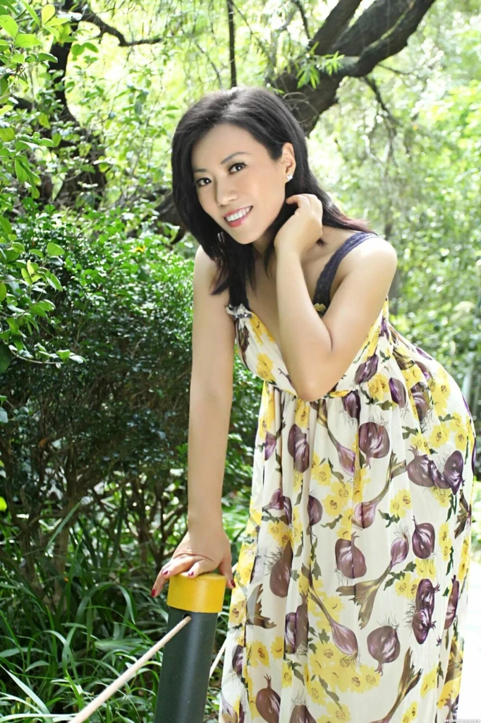 Xiuqing Profile image 6