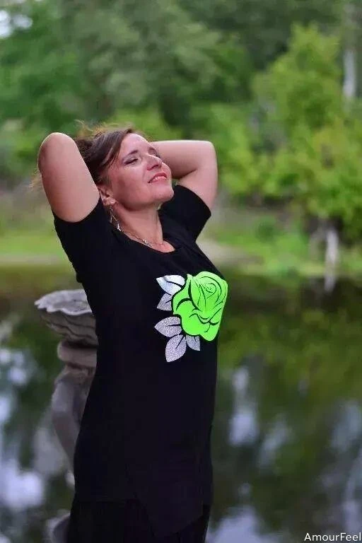 Veronika Profile image 4