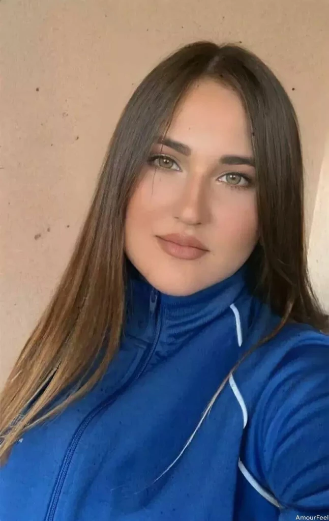 Oksana Profile image 3