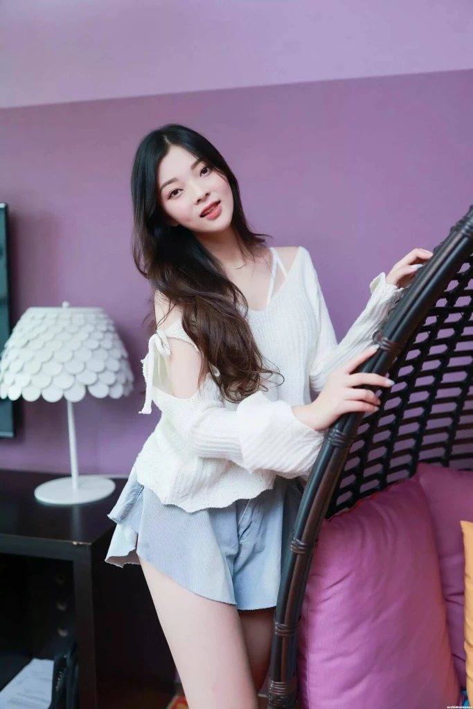 Emily Profile image 4