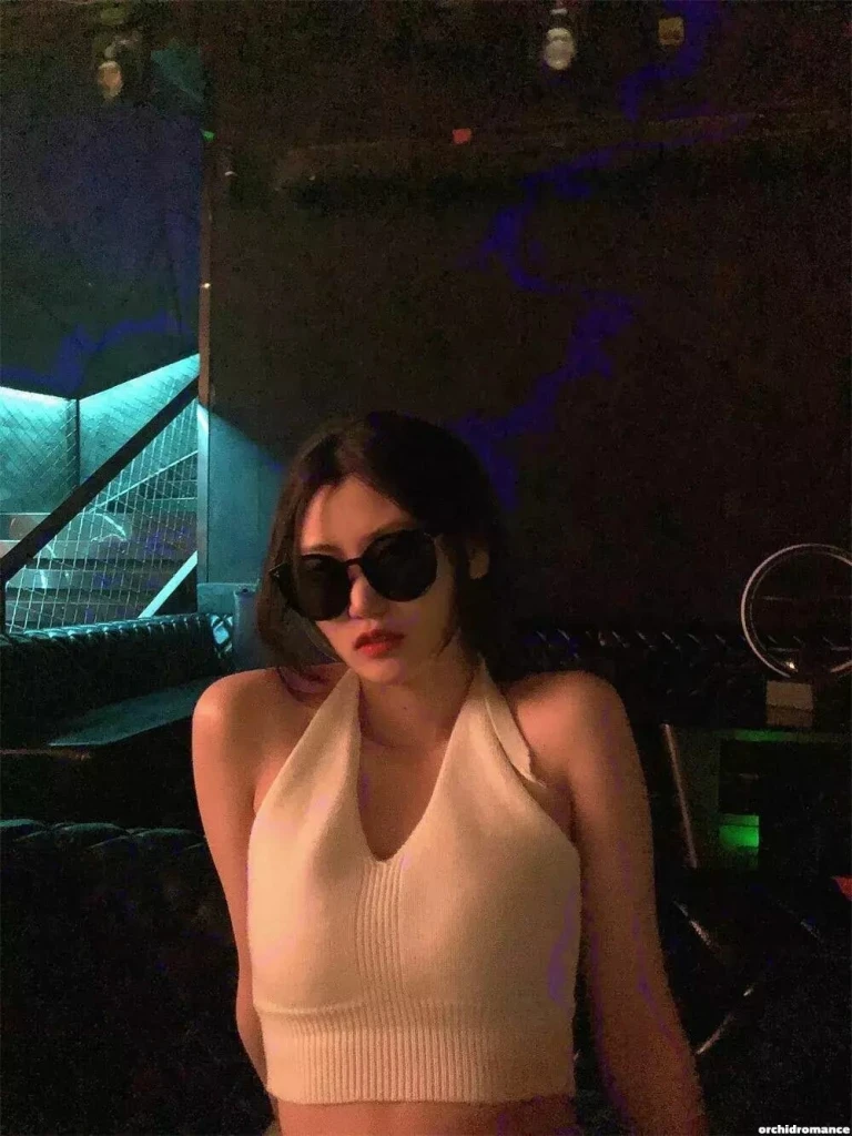 Wenjing Profile image 3