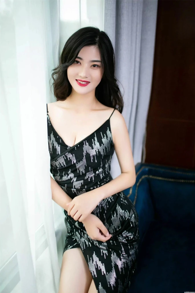 Huilian Profile image 1