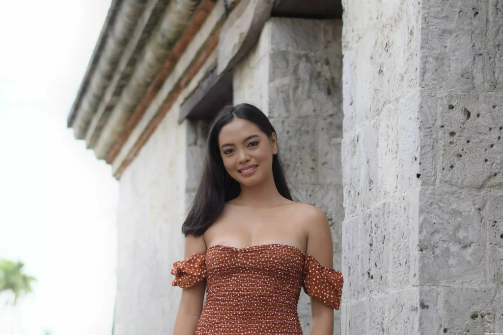 Nana Profile image 5