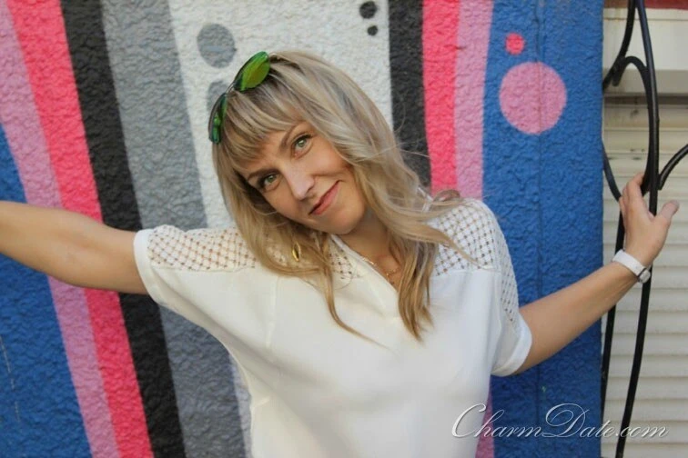 Alya Profile image 1