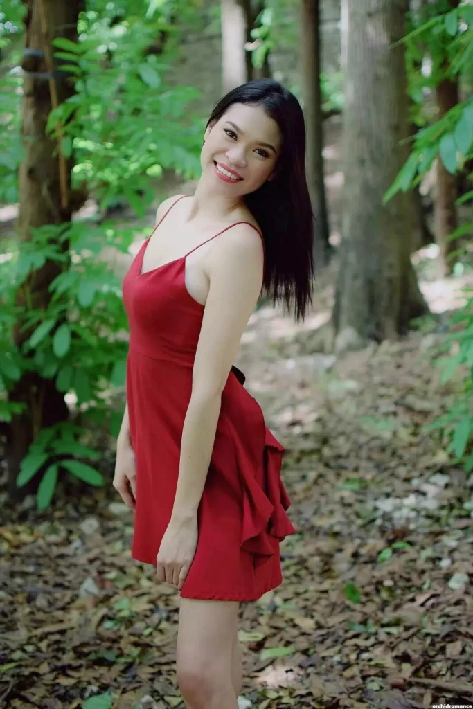 Jeraldine Profile image 6