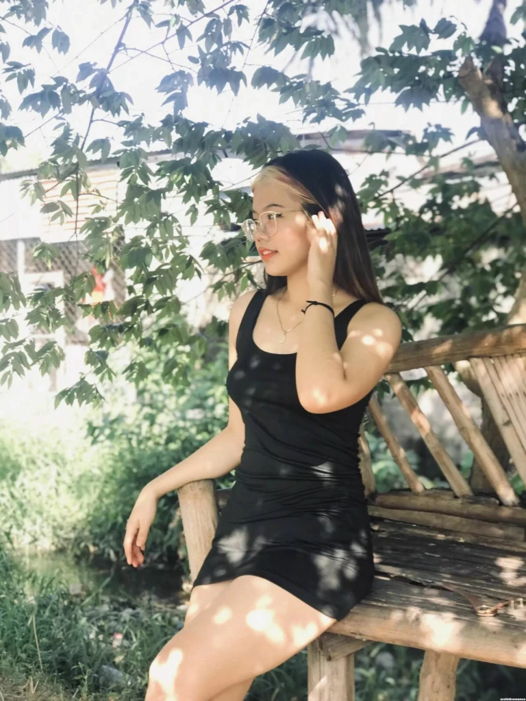 Lisa Profile image 1