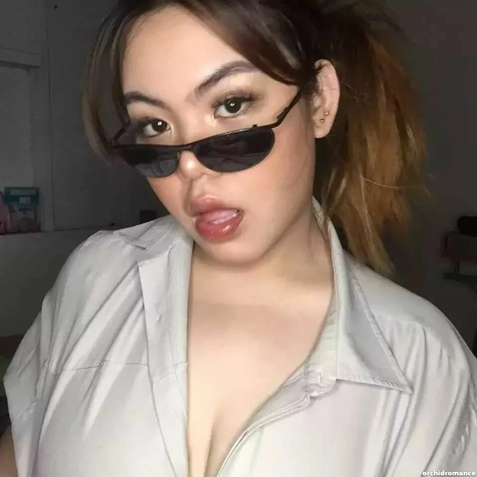 Carrie Profile image 5