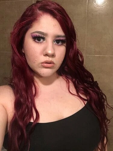 Di95nica Profile image 2