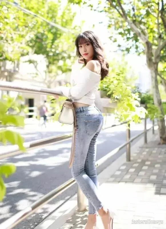 Ye Yi Profile image 2