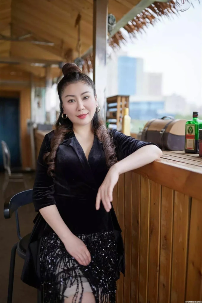 Feng Profile image 5