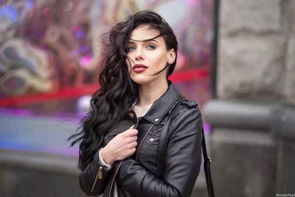 Diana Profile image 6