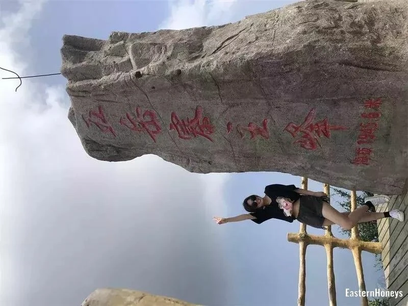 Yuxuan Profile image 1