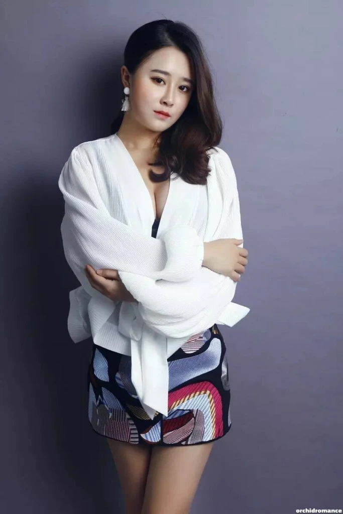 Jingjing Profile image 5